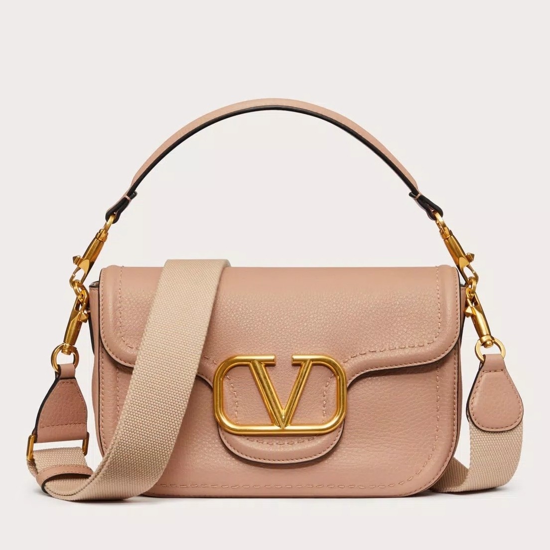 Val23grbejpg 11 replica designer bags online store